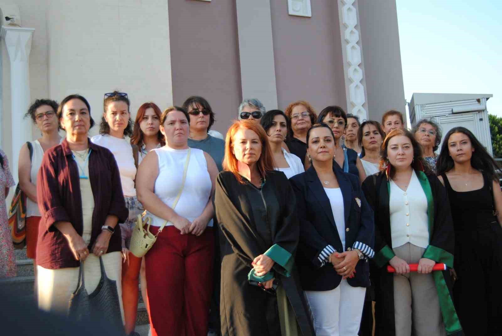 Boşanma aşamasındaki eşini tüfekle vuran sanık mahkemede eşinden özür diledi