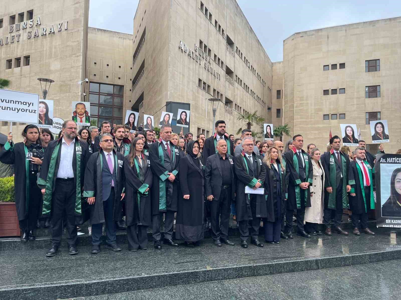 Avukat Hatice Kocaefe cinayeti davasında ilk duruşma: 3 sanığın tutukluluğu sürüyor