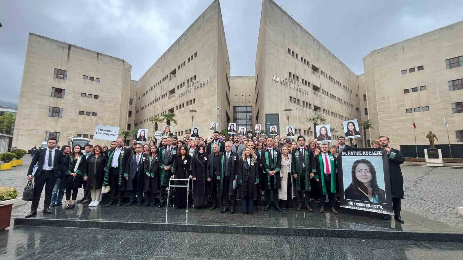 Avukat Hatice Kocaefe cinayeti davasında ilk duruşma: 3 sanığın tutukluluğu sürüyor