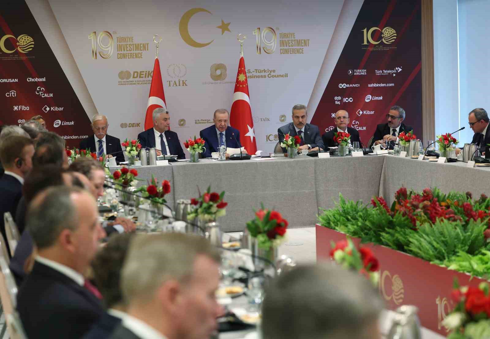 Cumhurbaşkanı Erdoğan, New York’ta iş adamlarıyla bir araya geldi