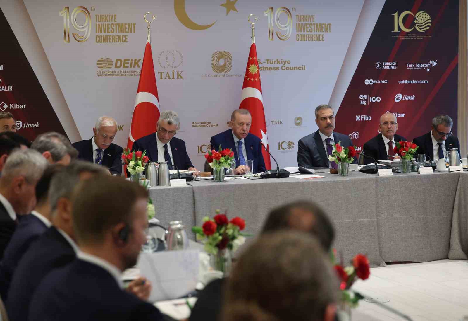 Cumhurbaşkanı Erdoğan, New York’ta iş adamlarıyla bir araya geldi
