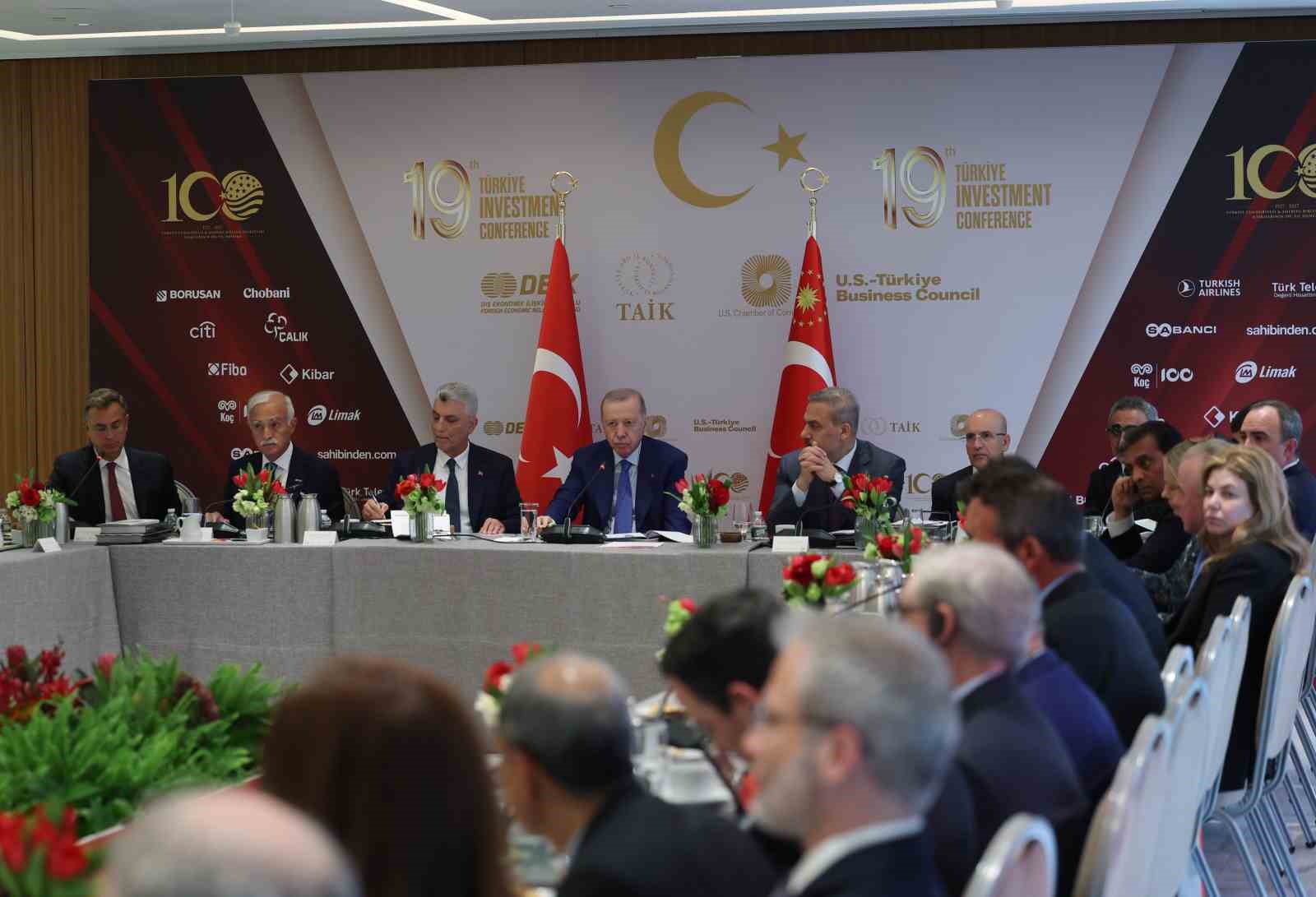 Cumhurbaşkanı Erdoğan, New York’ta iş adamlarıyla bir araya geldi