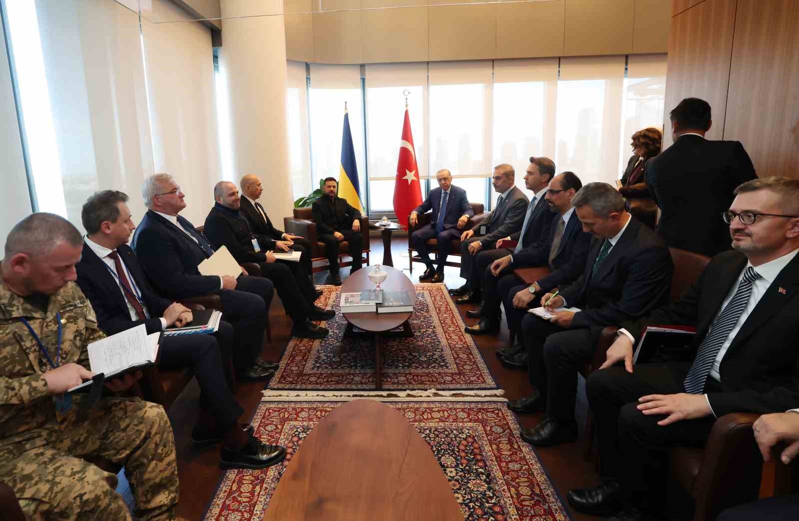 Cumhurbaşkanı Erdoğan, Ukrayna Başbakanı Zelenskiy’i kabul etti
