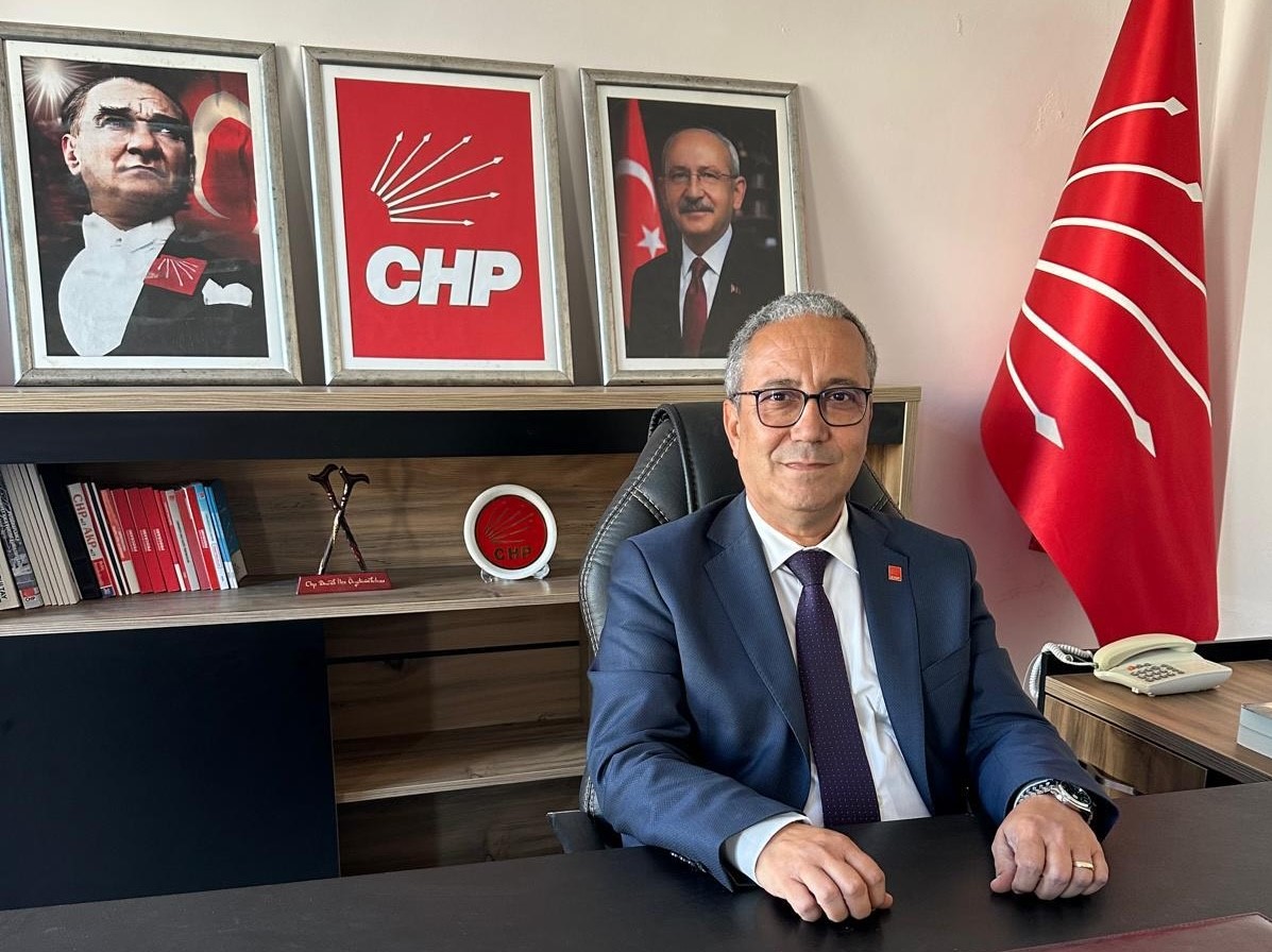 CHP Ayvalık’ta yeni yönetim görev dağılımını yaptı