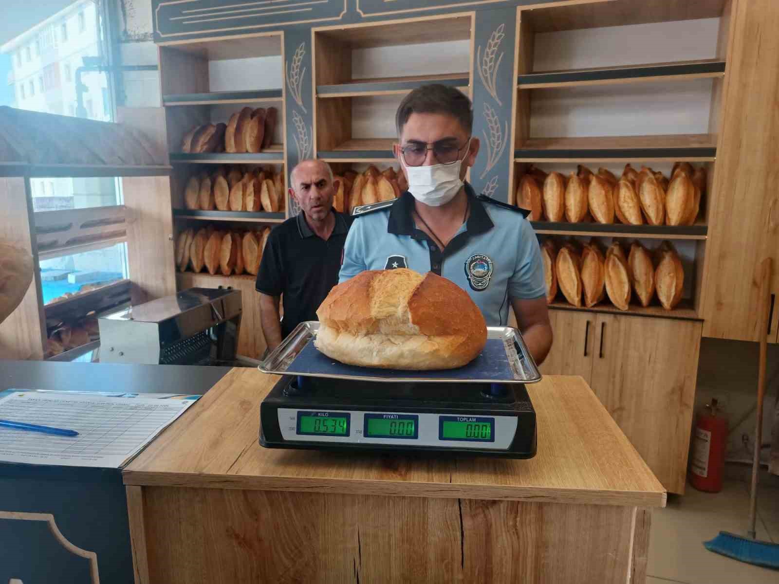 Fırınlarda hijyen ve gramaj denetimi yapıldı