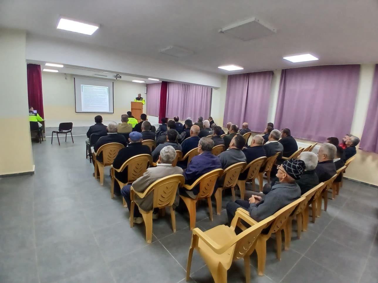 Mudurnu’da servis şoförlerine ’güvenli ulaşım’ eğitimi