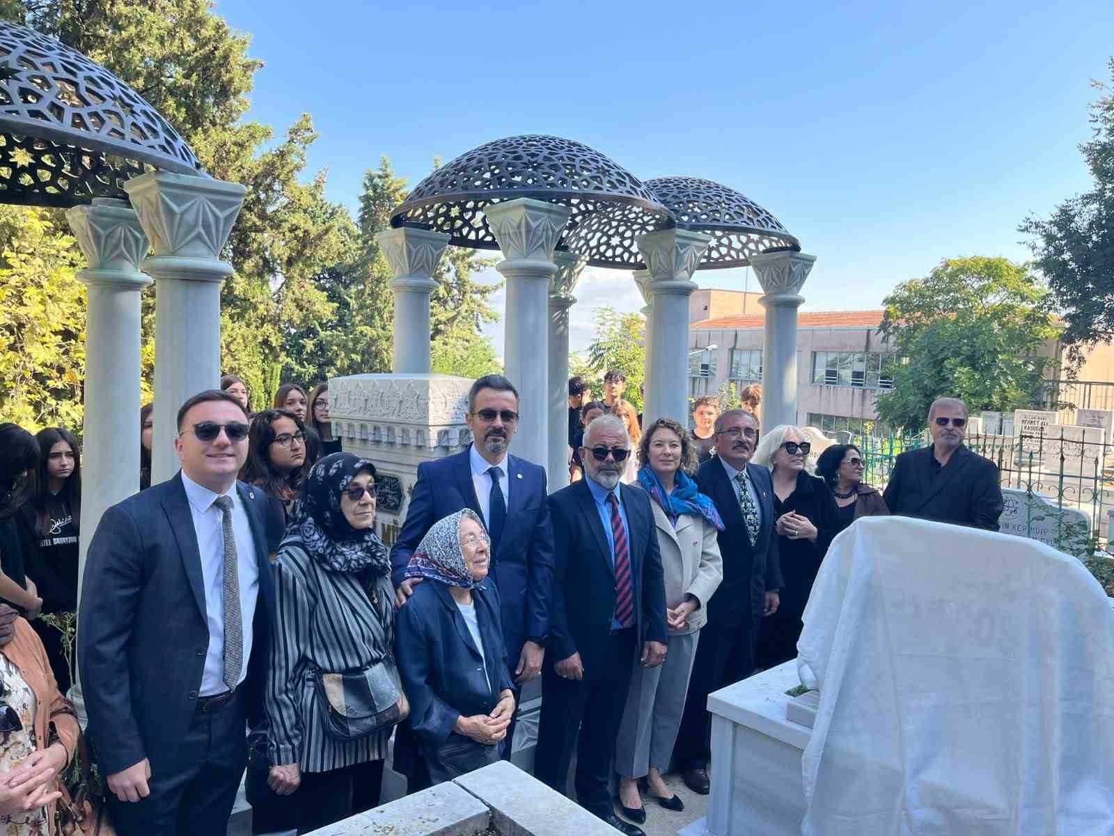 Zeki Müren vefatının 30’uncu yılında Bursa’da anıldı