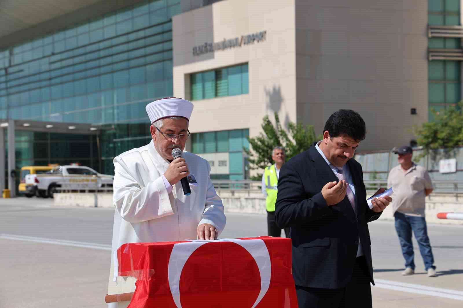 Kalp krizi geçirerek şehit olan Uzman Çavuş Sevim’in naaşı Elazığ’a getirildi