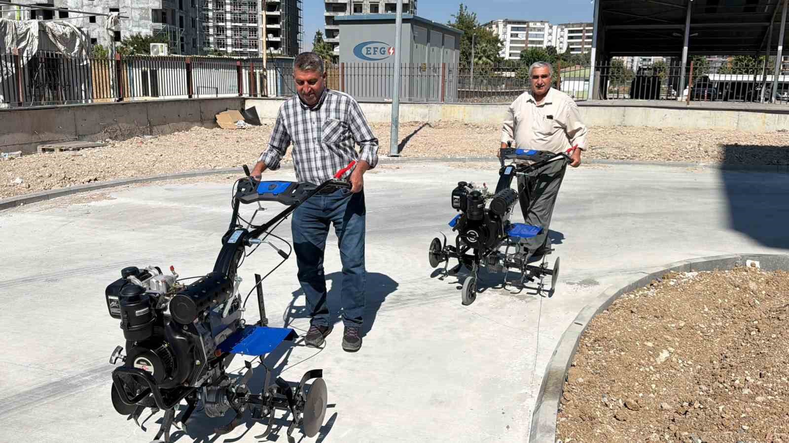 Adıyaman’da çiftçilere tarım alet ve ekipmanı desteği