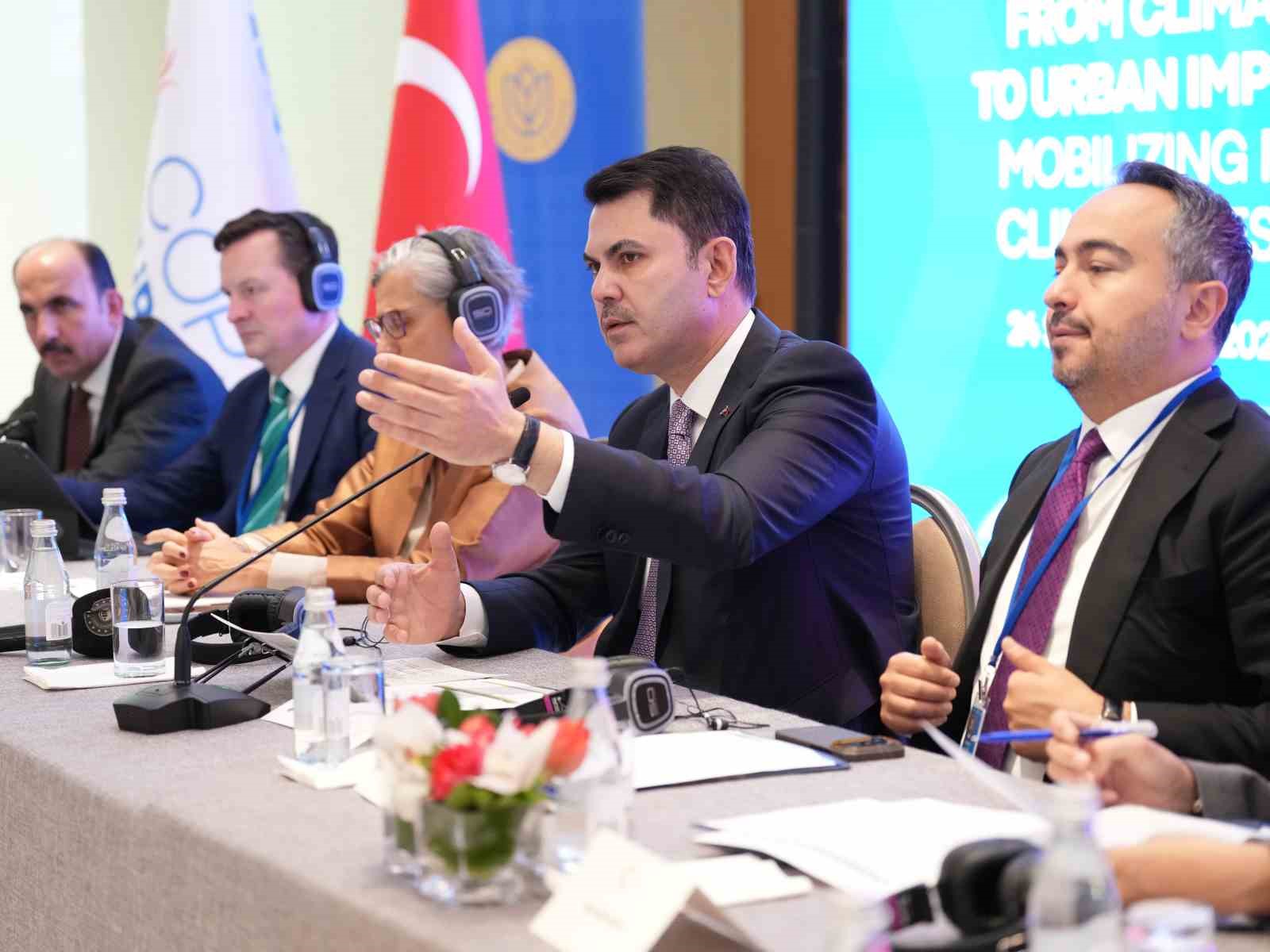 Bakan Kurum, New York’ta "Dirençli Şehirler-SURFF Girişimi"ni başlattı
