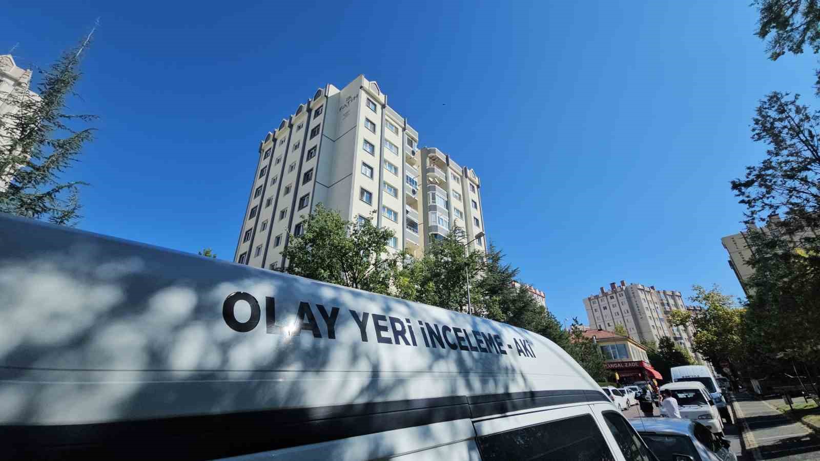Kayseri’de 3. kattan düşen genç kız ağır yaralandı
