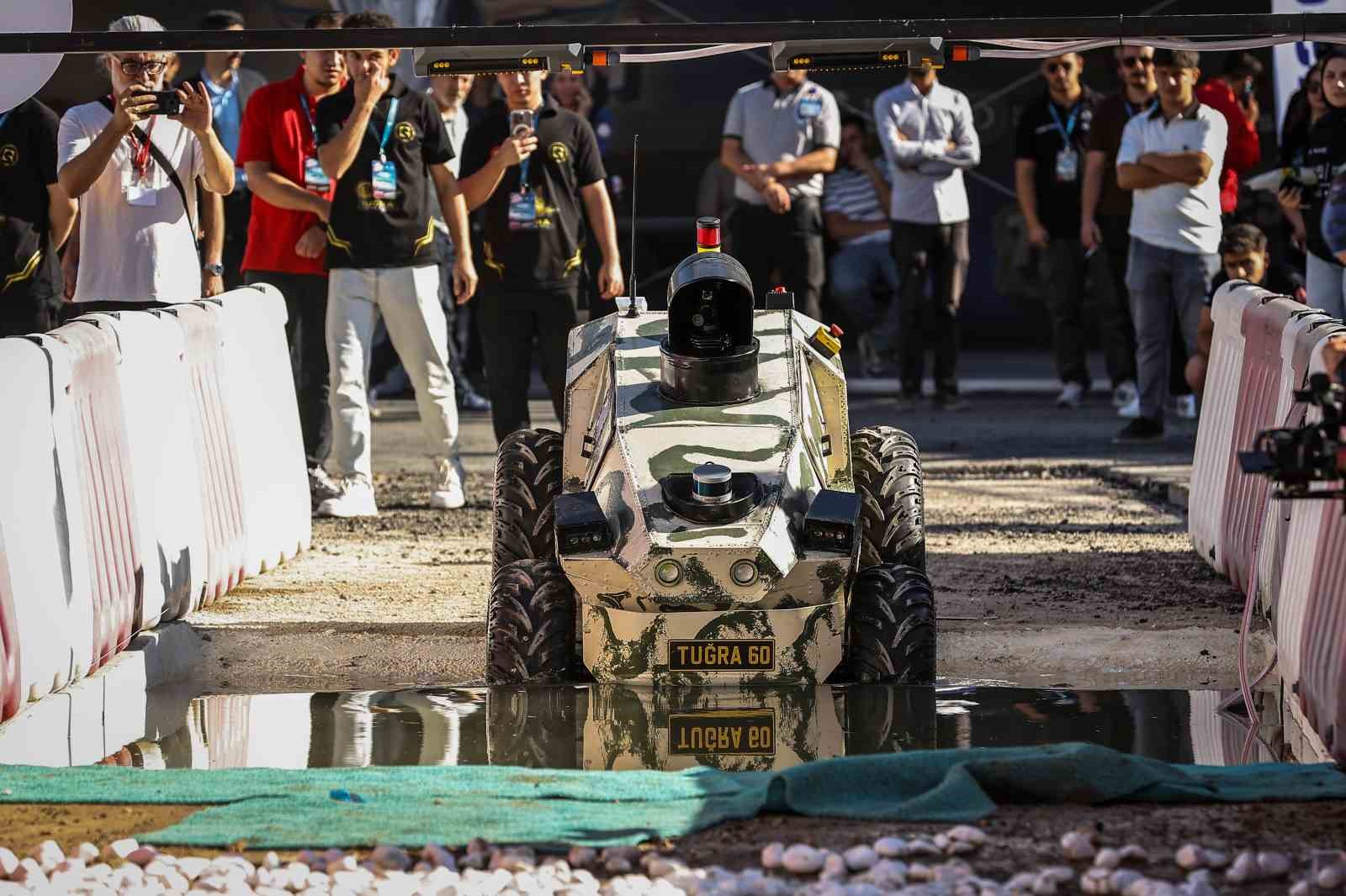 TOGÜ’nün insansız kara aracı TEKNOFEST’te 479 takım arasından finale kaldı