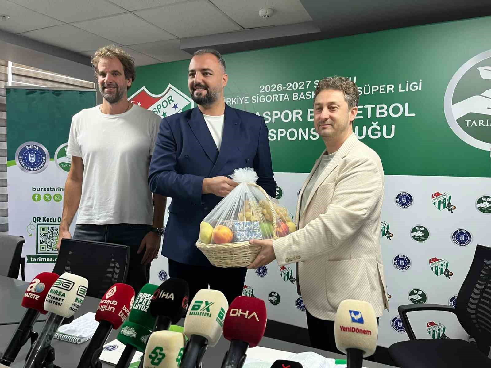 Bursaspor Basketbol’a şort ve tribün isim sponsorluğu desteği