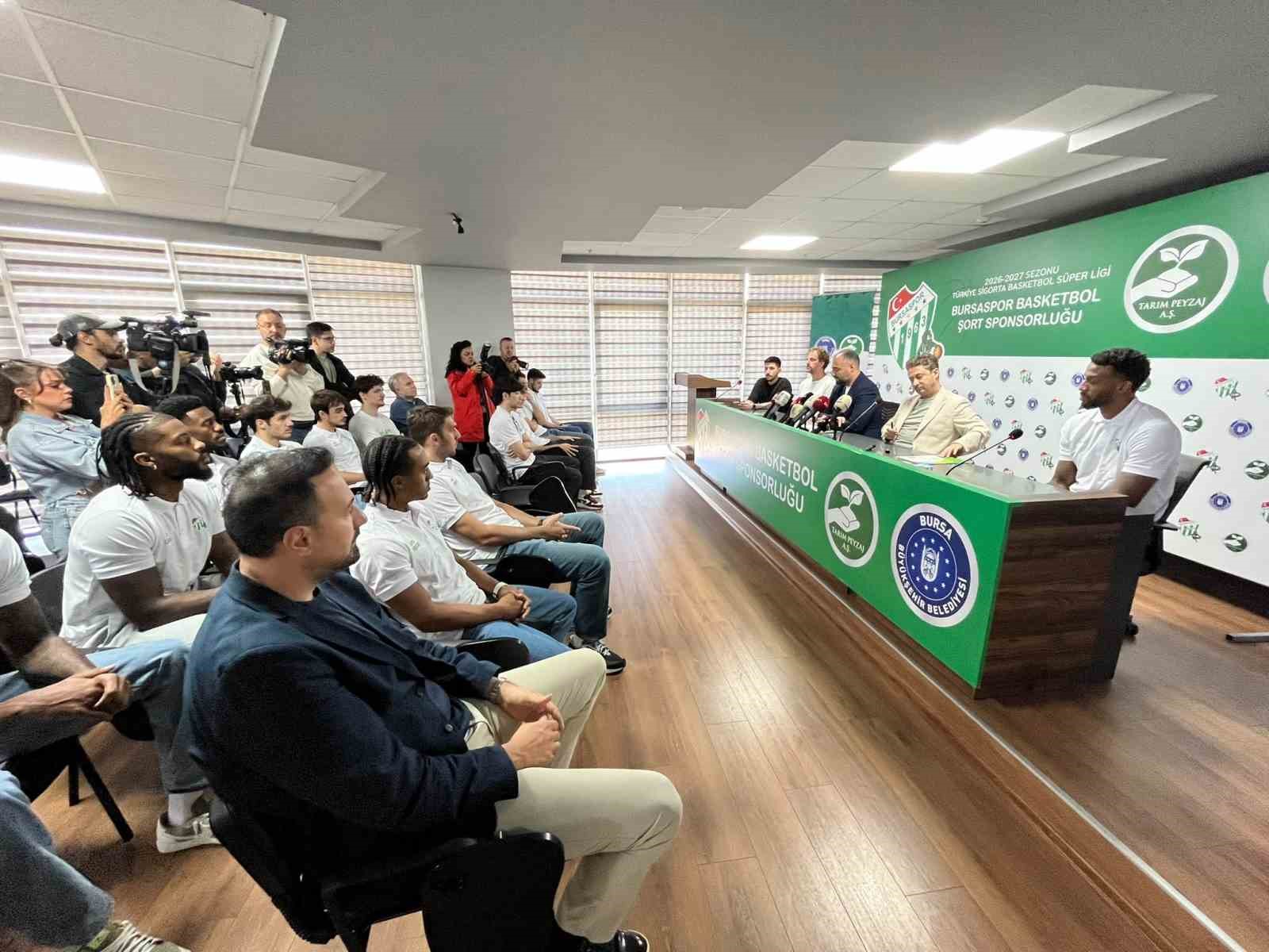 Bursaspor Basketbol’a şort ve tribün isim sponsorluğu desteği