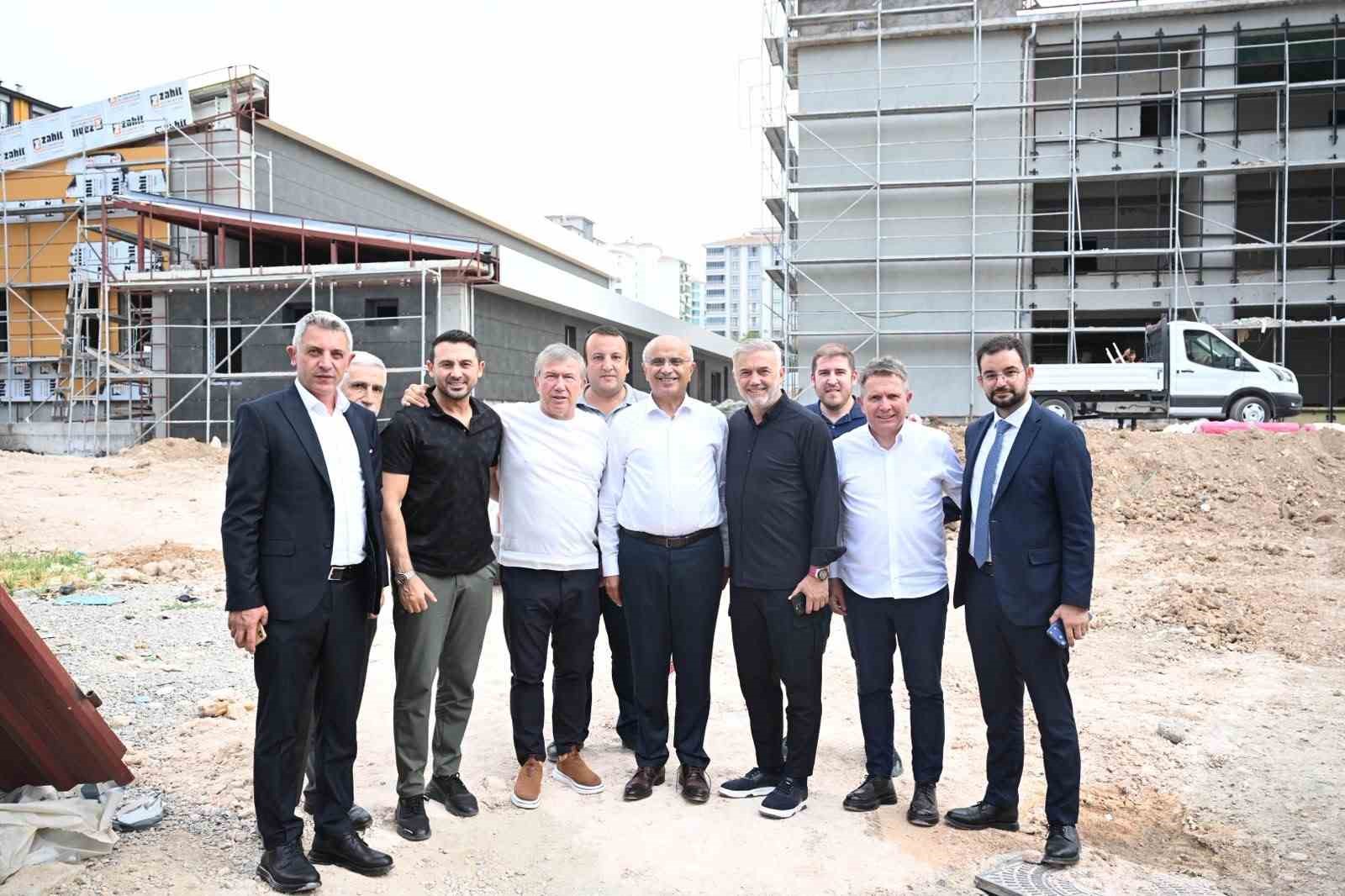 Başkan Er: "Malatya’da tüm sporlarının yapılabileceği tesisler inşa ediyoruz"