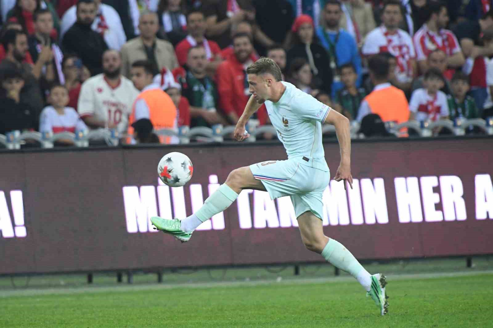 UEFA Uluslar Ligi: Türkiye: 0 - Fransa: 0 (İlk yarı)
