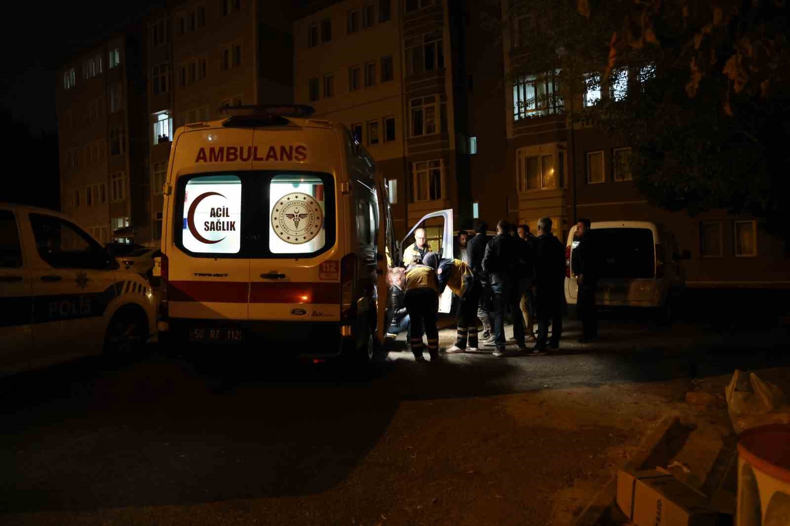 Aile kavgasında yaralandı, sağlık görevlisine "Ben ölüyor muyum?" diye sordu
