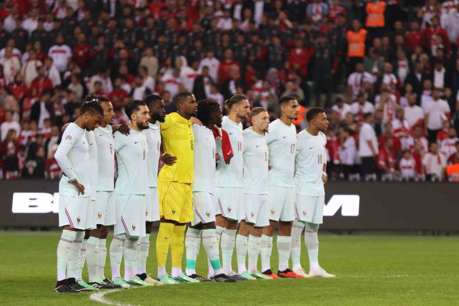 UEFA Uluslar Ligi: Türkiye: 0 - Fransa: 0 (Maç devam ediyor)