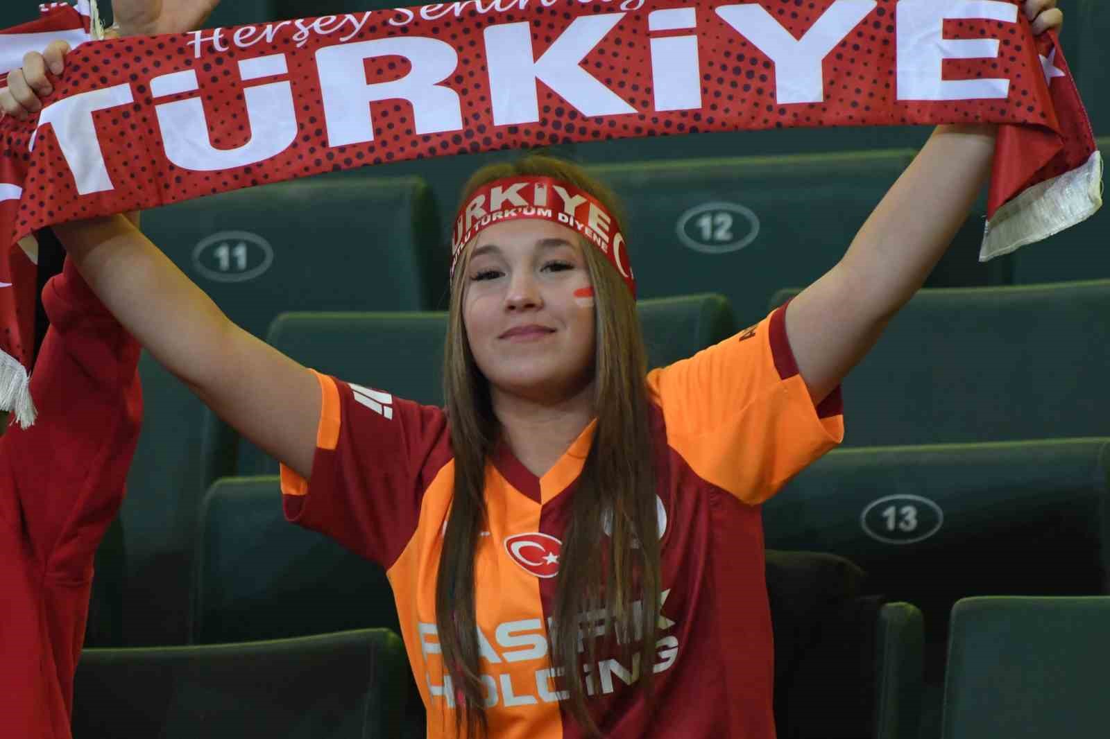 UEFA Uluslar Ligi: Türkiye: 0 - Fransa: 0 (Maç devam ediyor)