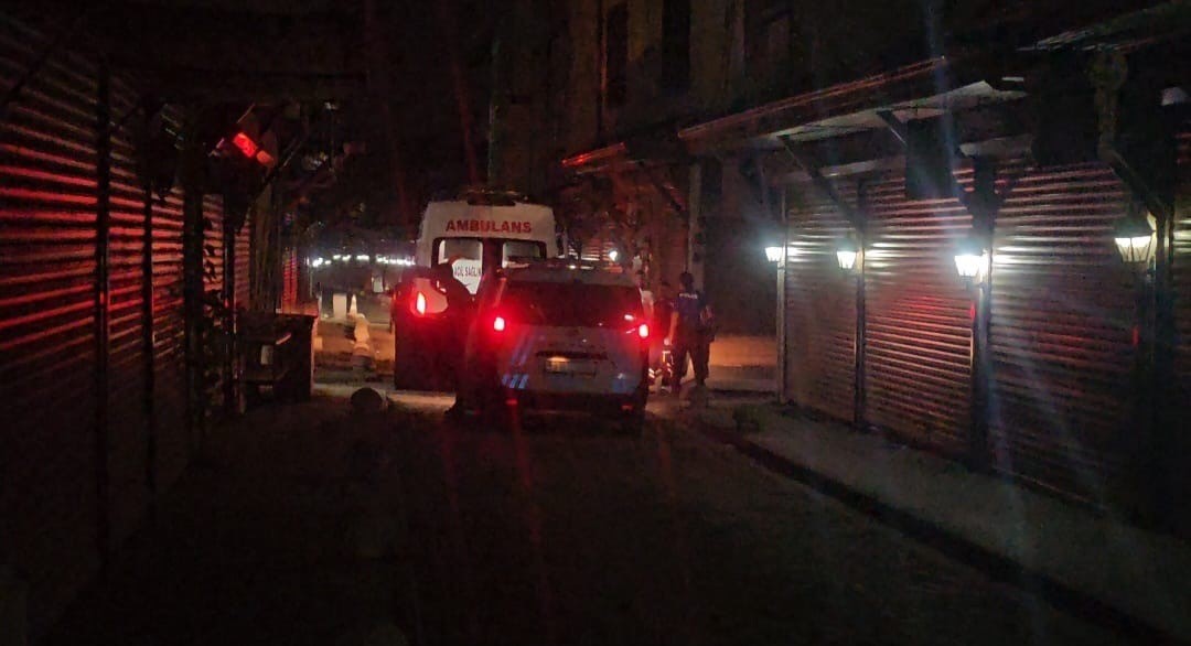 Elazığ’da bıçaklı kavga: 2 yaralı