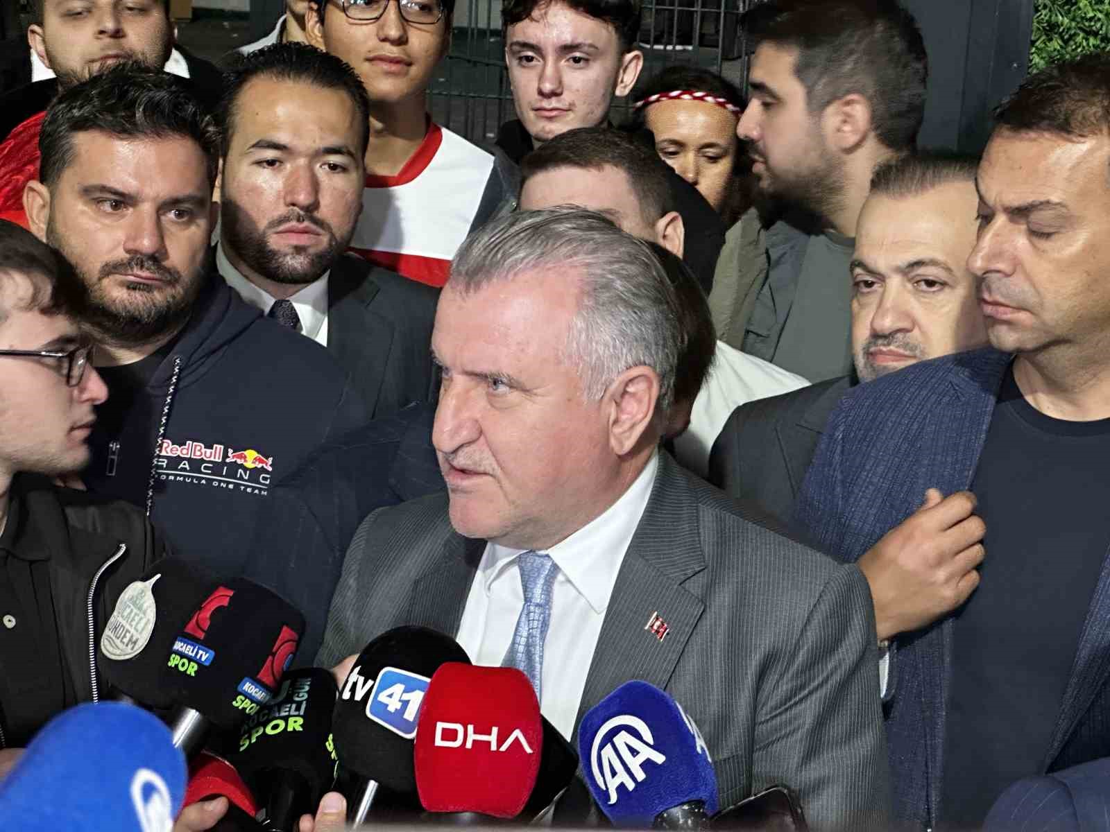 Gençlik ve Spor Bakanı Bak, Türkiye-Fransa maçını değerlendirdi