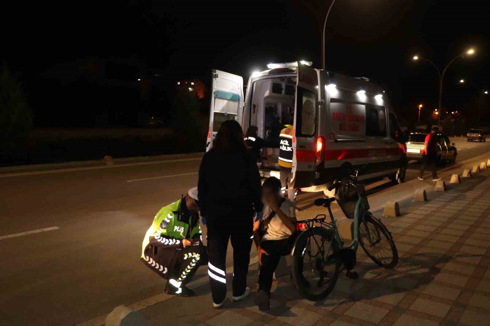 Karaman’da bisikletli çocuğa araç çarptı: Sürücü kayıplara karıştı