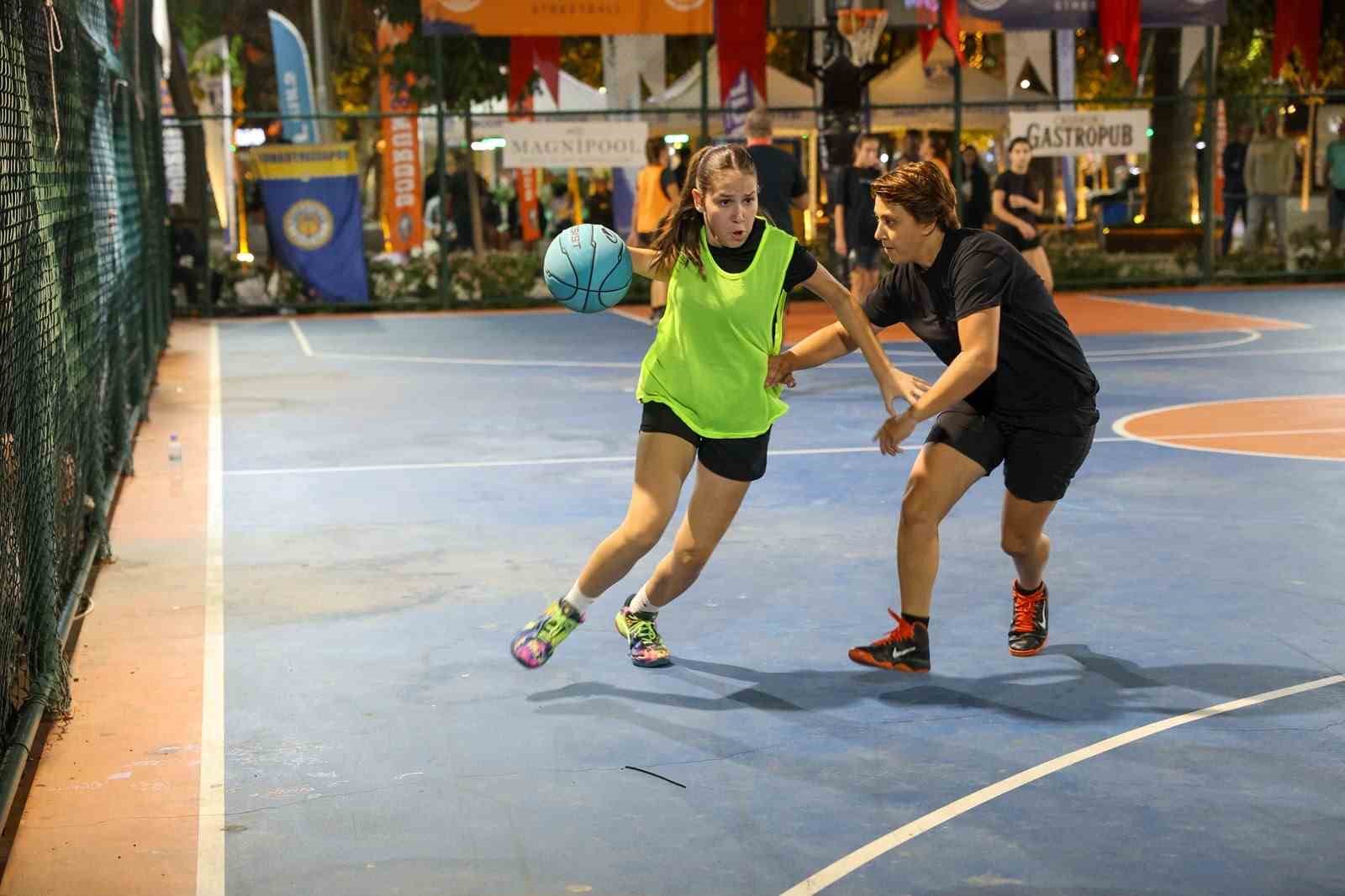Turgutreis’te basketbol şöleni başladı