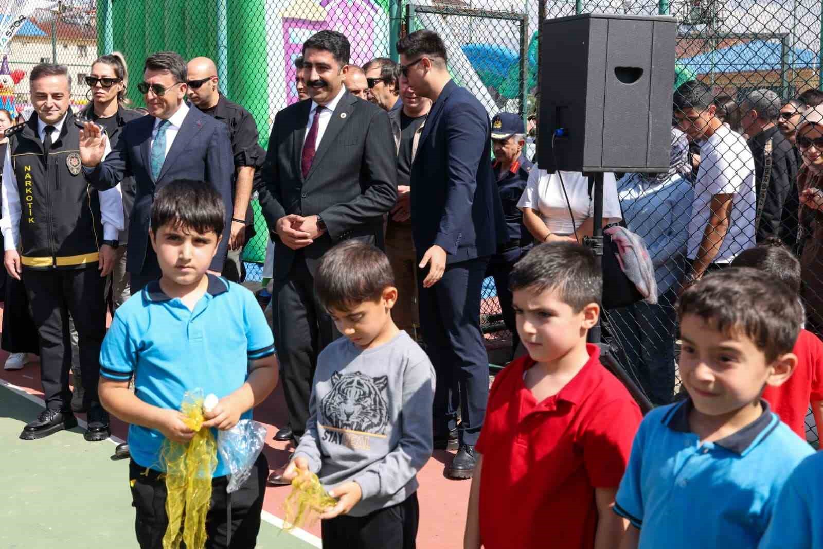 Tunceli’de En İyi Narkotik Polisi Annedir Projesi