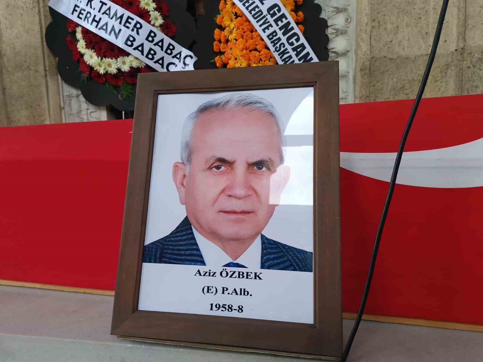 Edirne’de Kıbrıs Gazisi Özbek, askeri törenle uğurlandı