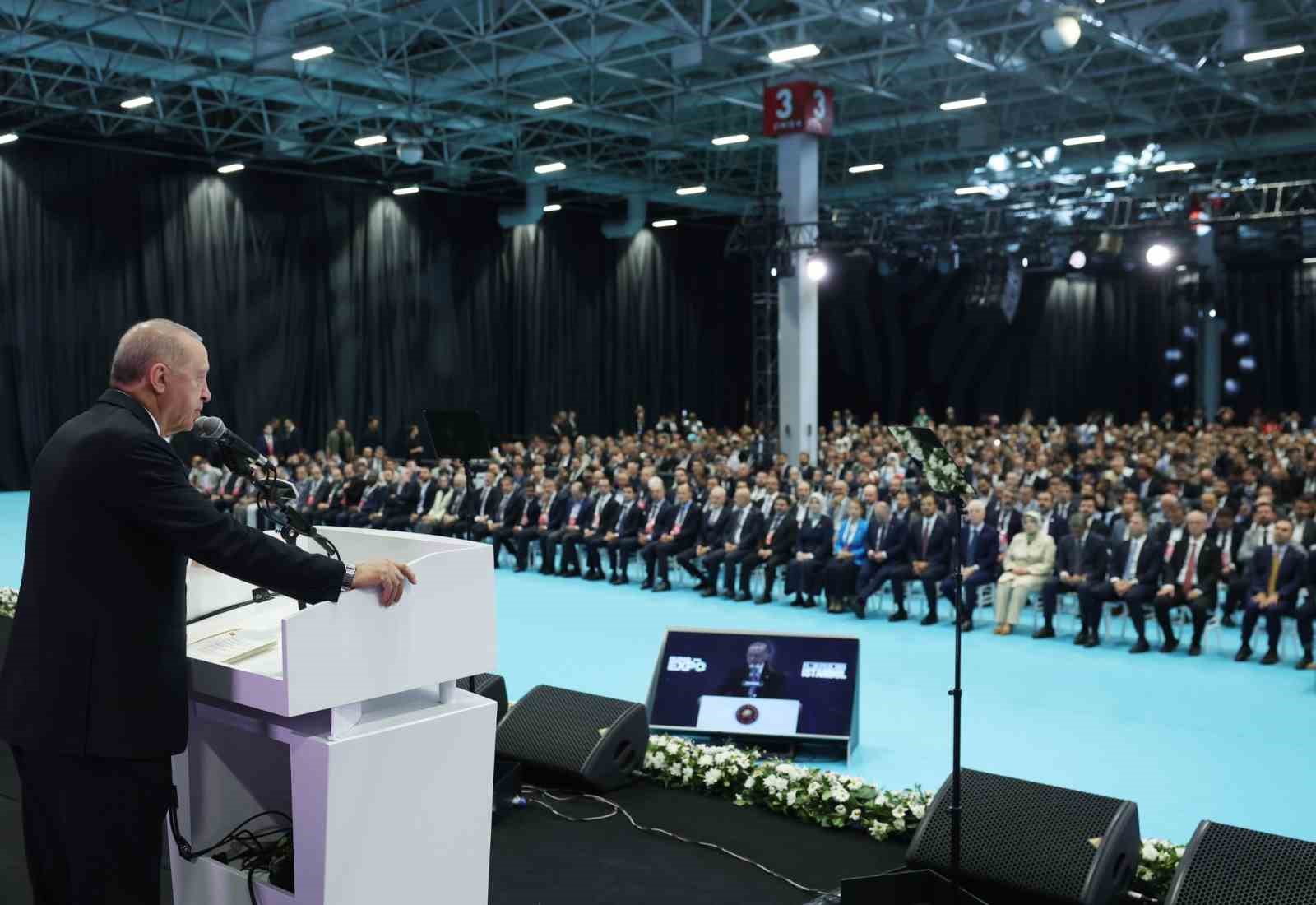 Cumhurbaşkanı Erdoğan: "İşgalci siyonist zihniyetin maskesini indirmekte kararlıyız"