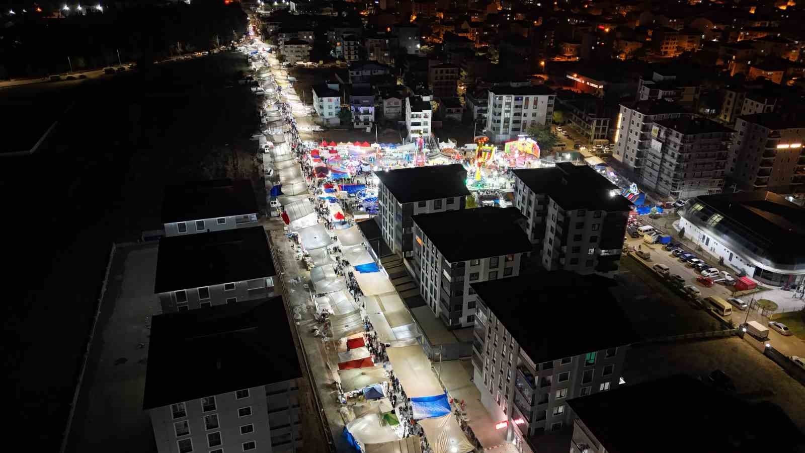 Türkiye’nin en renkli panayırından biri Yenişehir’de başladı