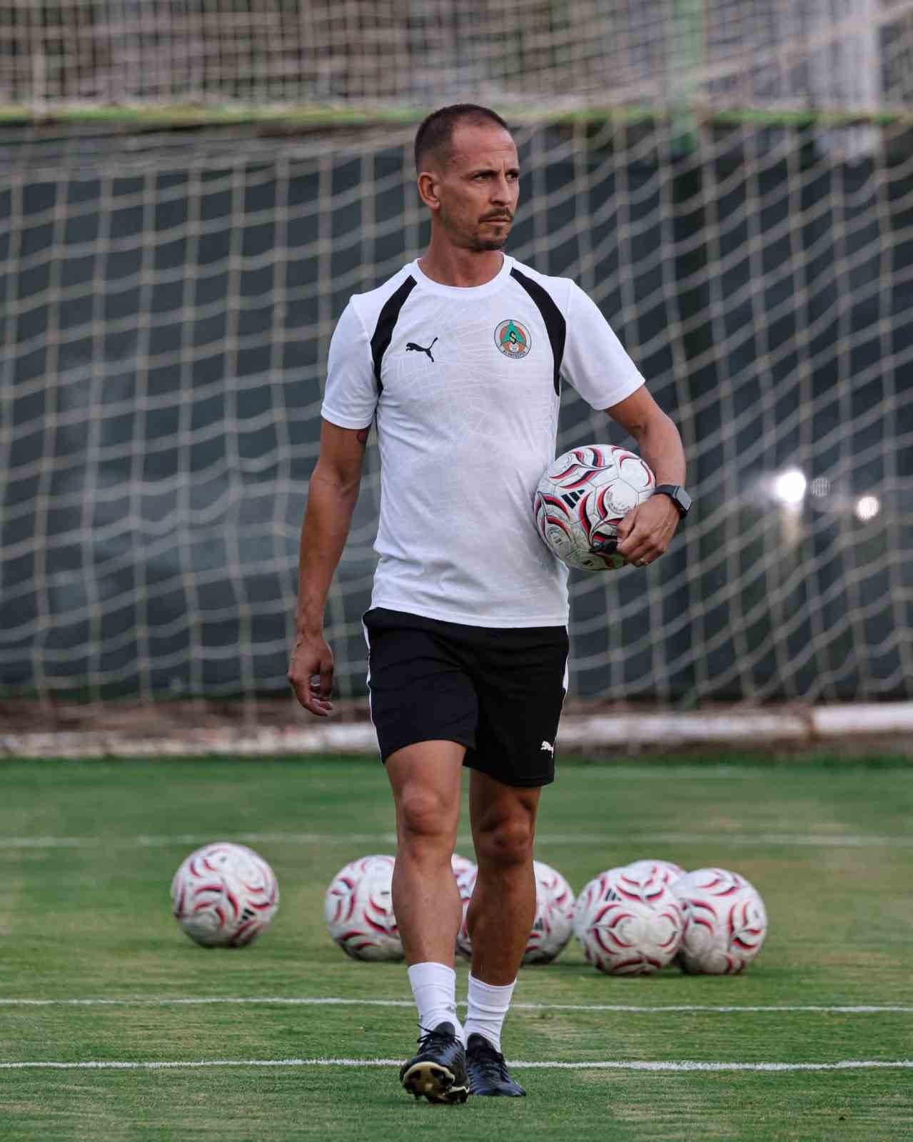 Alanyaspor, Erzurumspor FK maçının hazırlıklarına başladı
