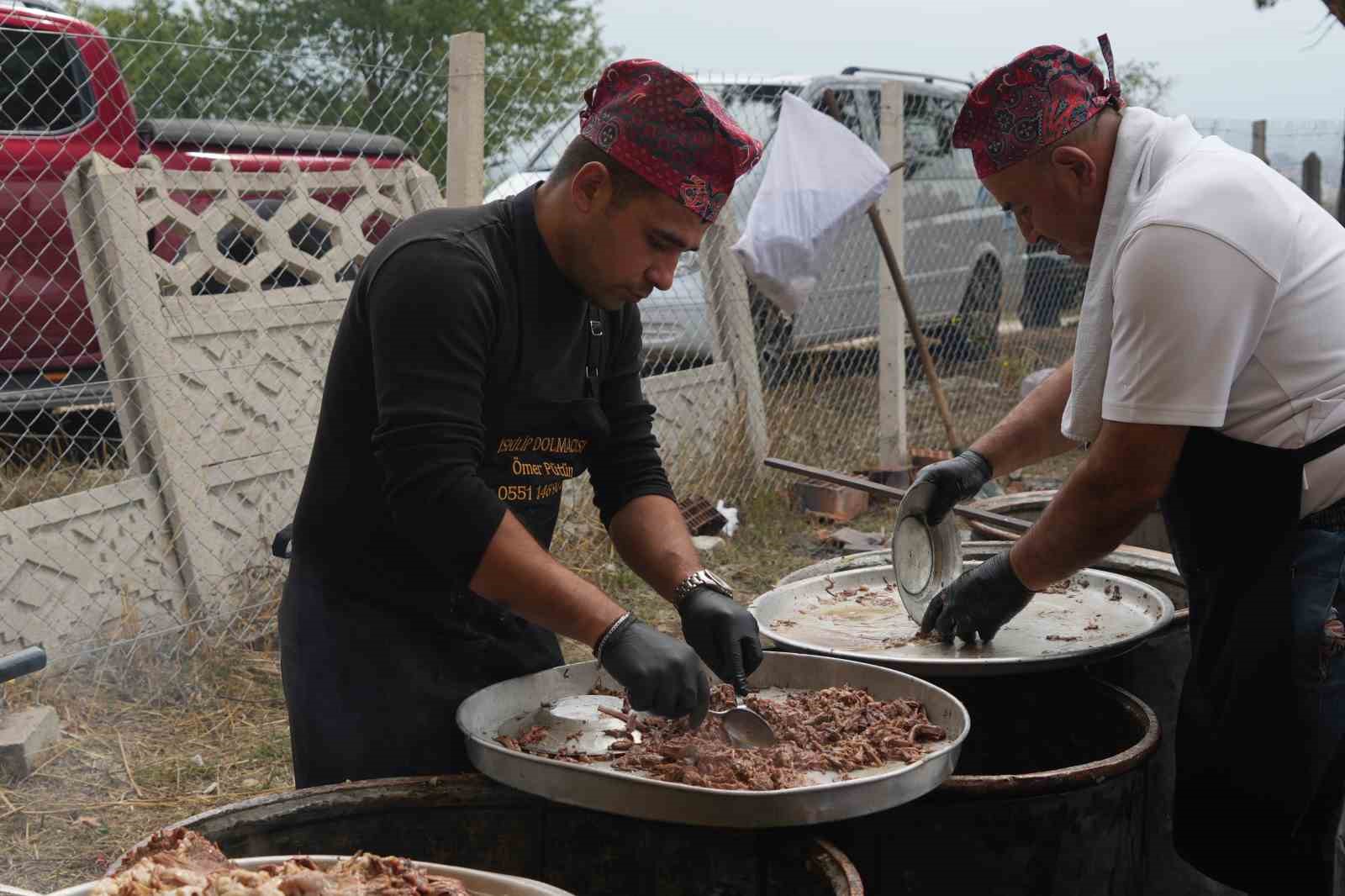 Bolu’da 41 kazan İskilip dolması pişirildi