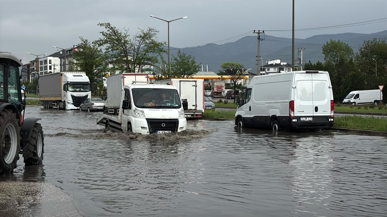 Bolu’da kuvvetli sağanak ve gök gürültülü sağanak uyarısı