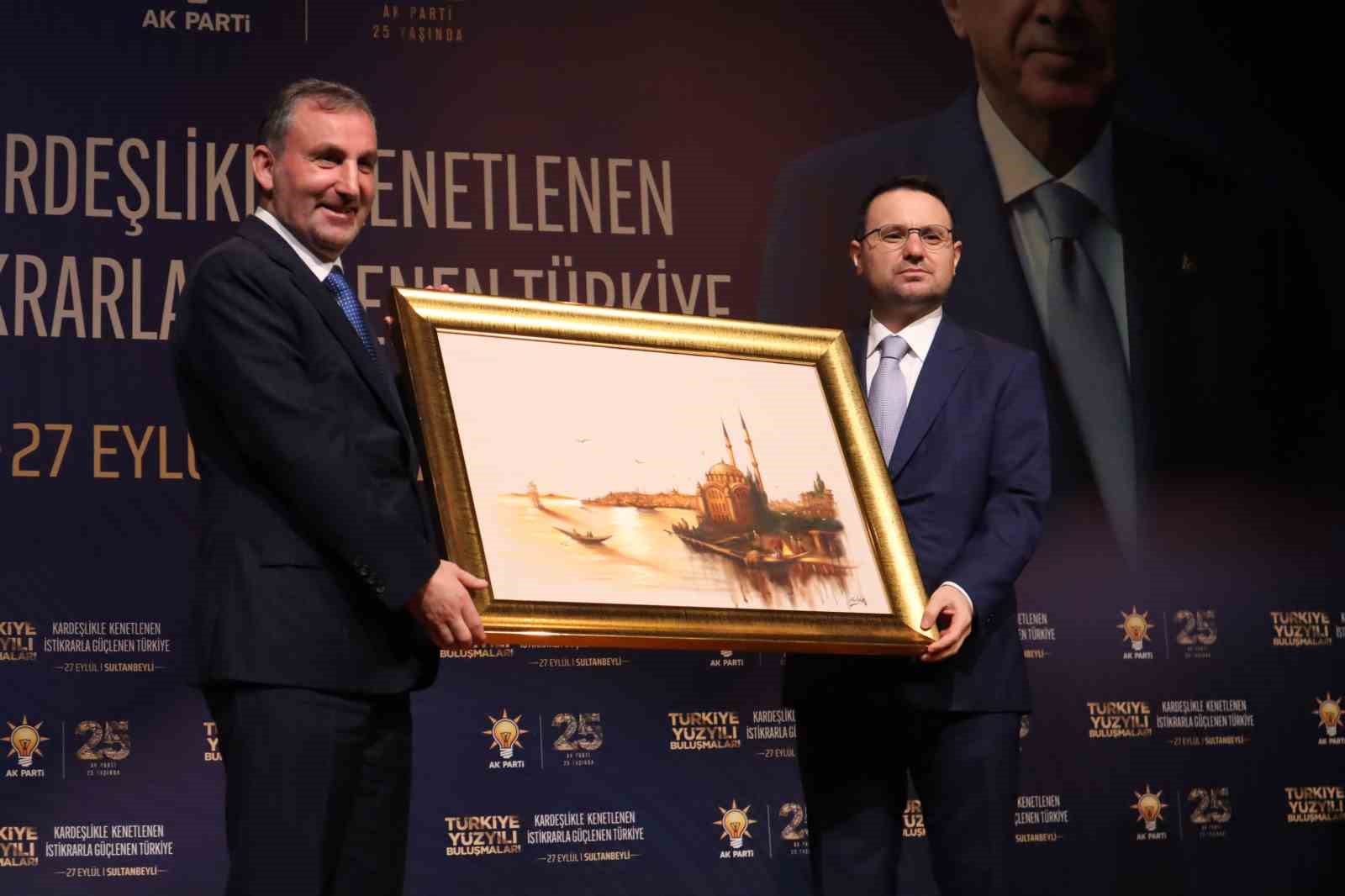 Bakan Gürlek: "Suçun ve suç örgütlerinin her türlüsüne nefes aldırmamaya yeminliyiz"