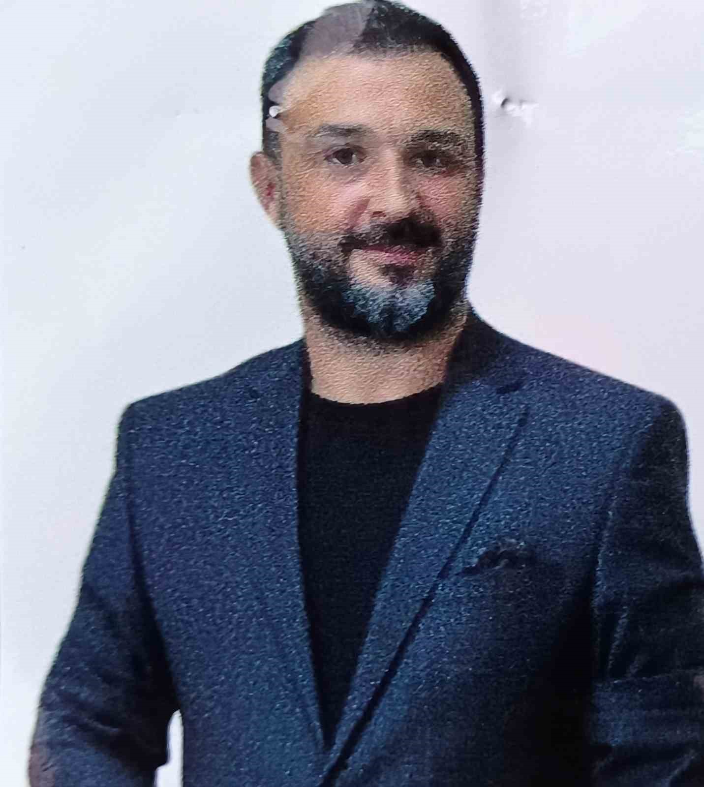 Trafik kazasında hayatını kaybeden Gazeteci Dursun Biran Yılmaz, evlilik yıl dönümünde toprağa verildi