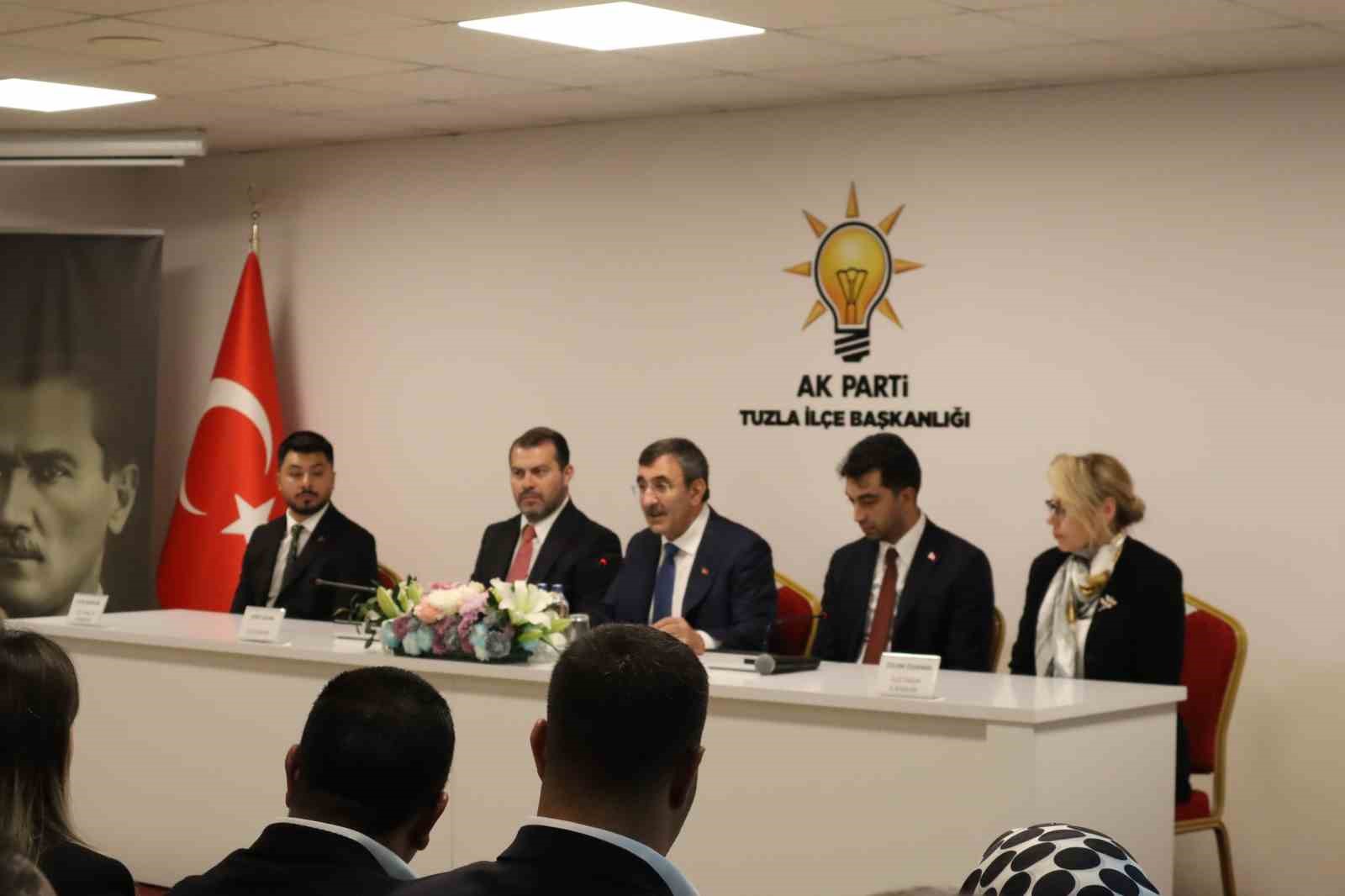 Cumhurbaşkanı Yardımcısı Yılmaz: "Savunma sanayisinde bir değişim değil devrim yaşandı"