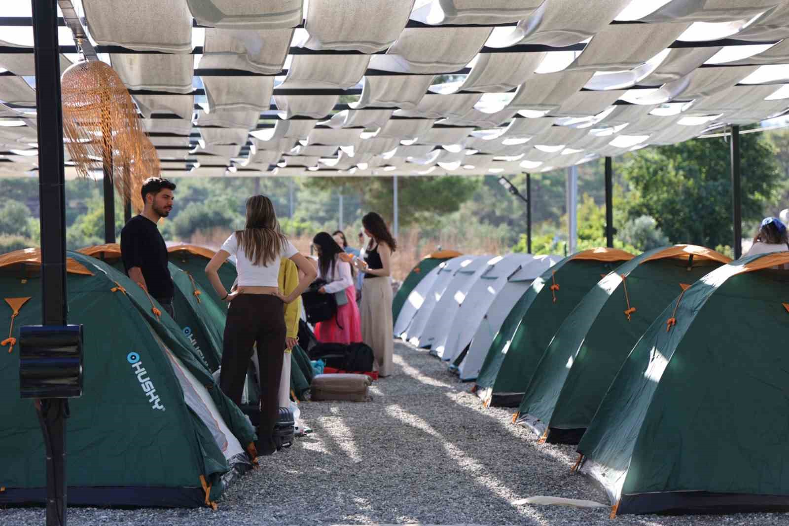 Asparan kamp ve spor tesisleri hizmete açıldı
