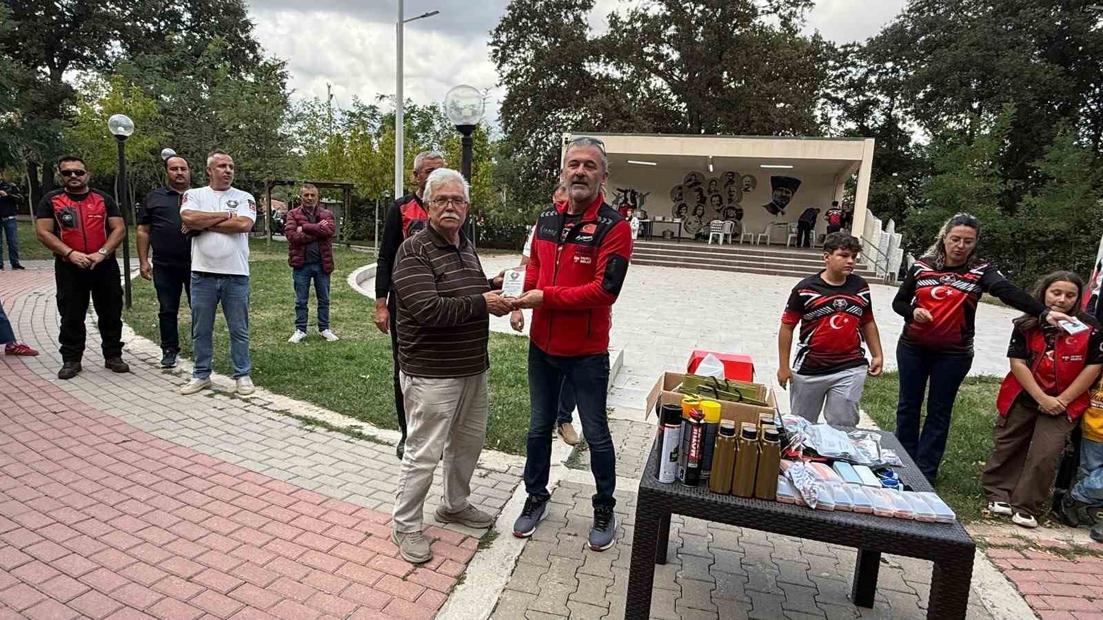 Motosiklet tutukunları Etili’de buluştu