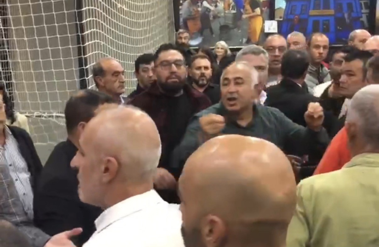 YENİ Parti Odunpazarı ilçe seçiminde gerginlik