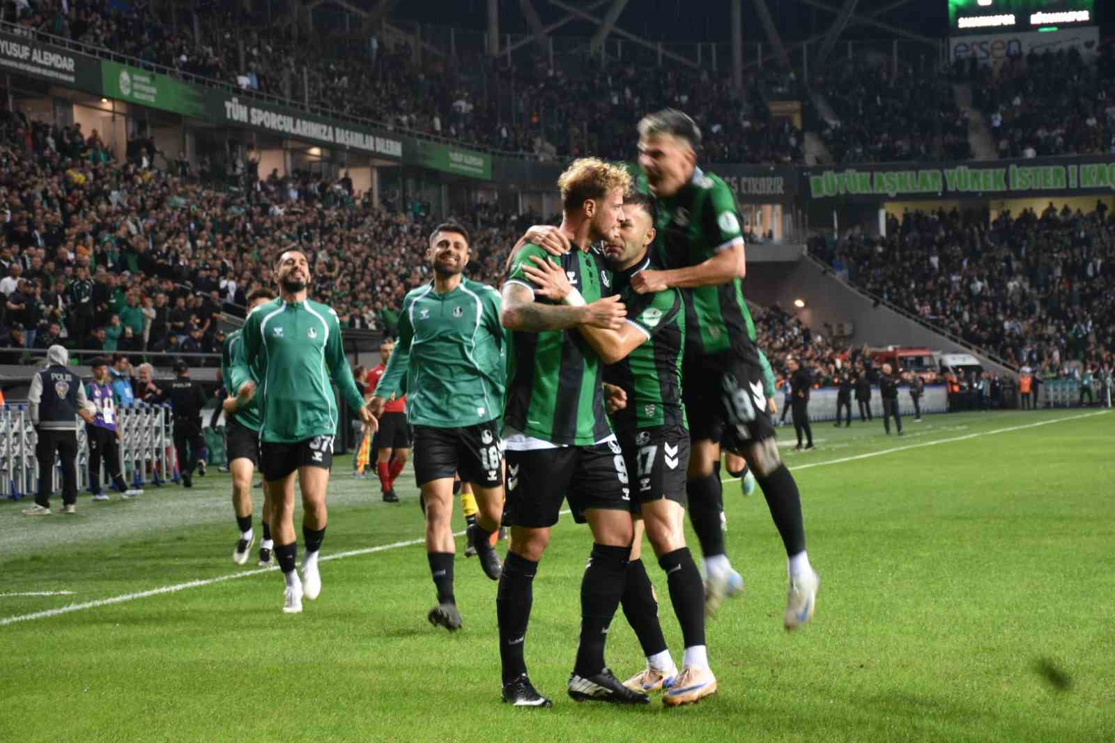 TFF 2. Lig: Sakaryaspor : 2 - Kütahya Futbol Spor Kulübü: 0