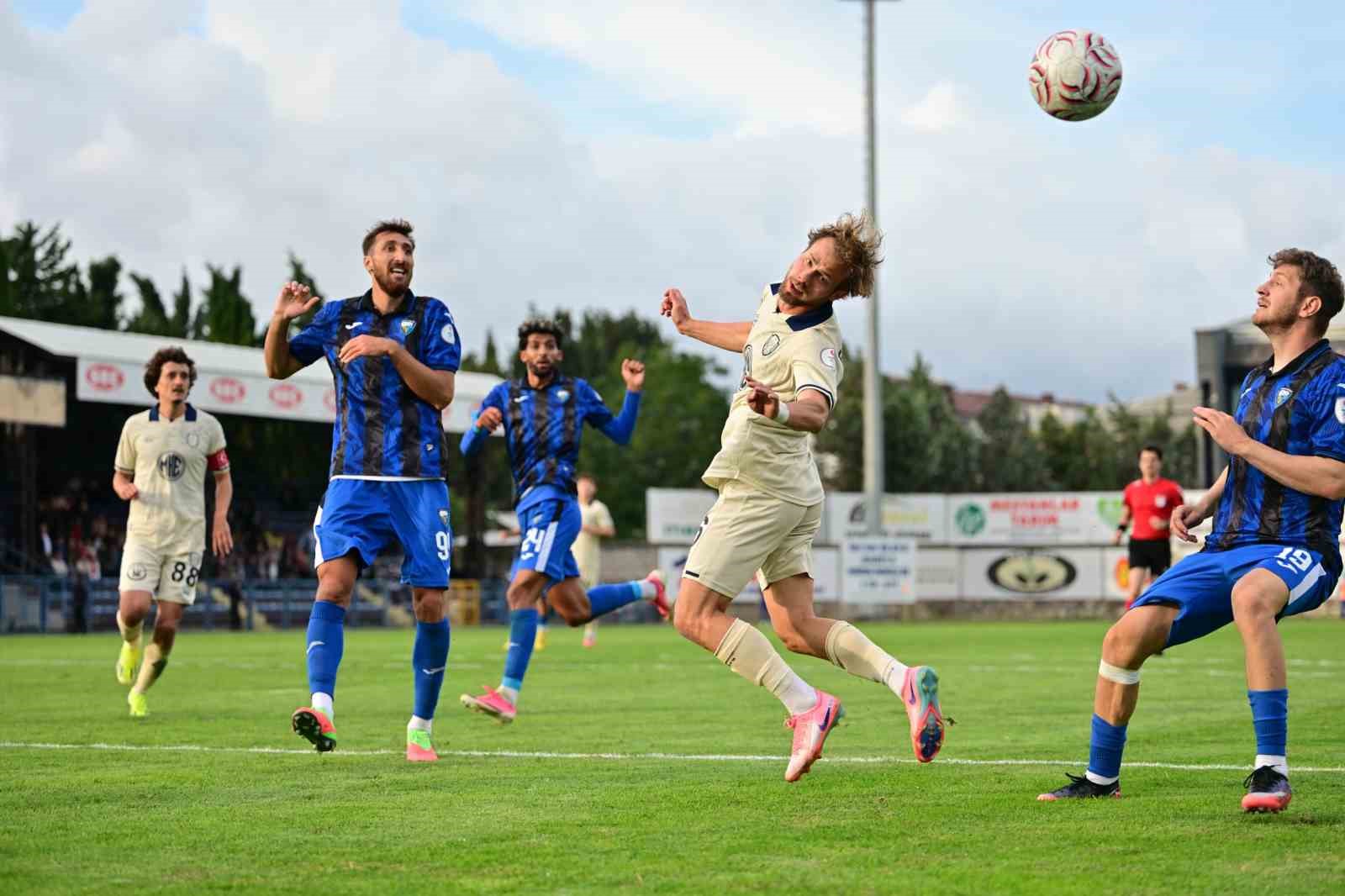 TFF 2. Lig: Karacabey Belediyespor: 1 - MKE Ankaragücü: 4