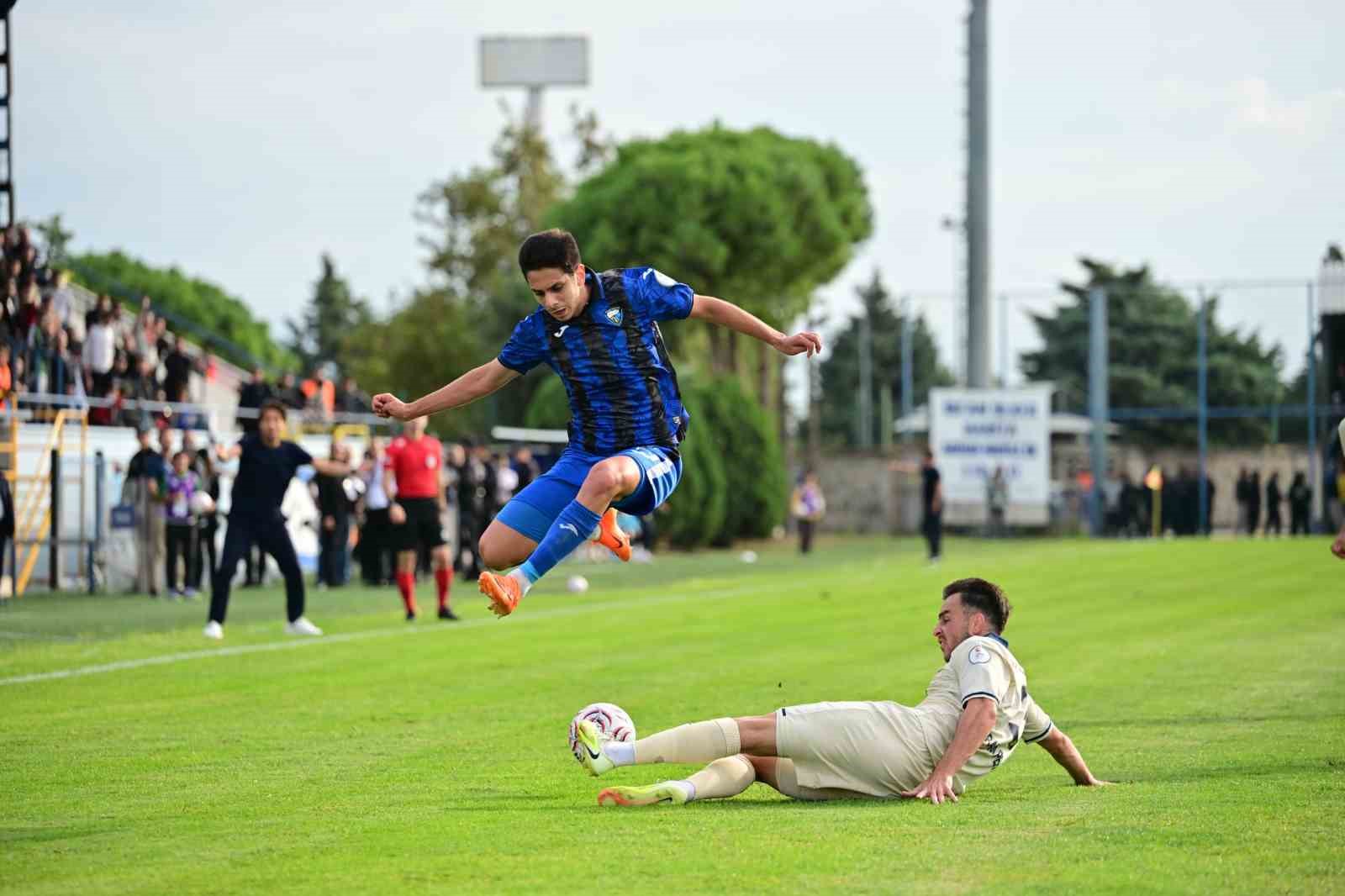 TFF 2. Lig: Karacabey Belediyespor: 1 - MKE Ankaragücü: 4