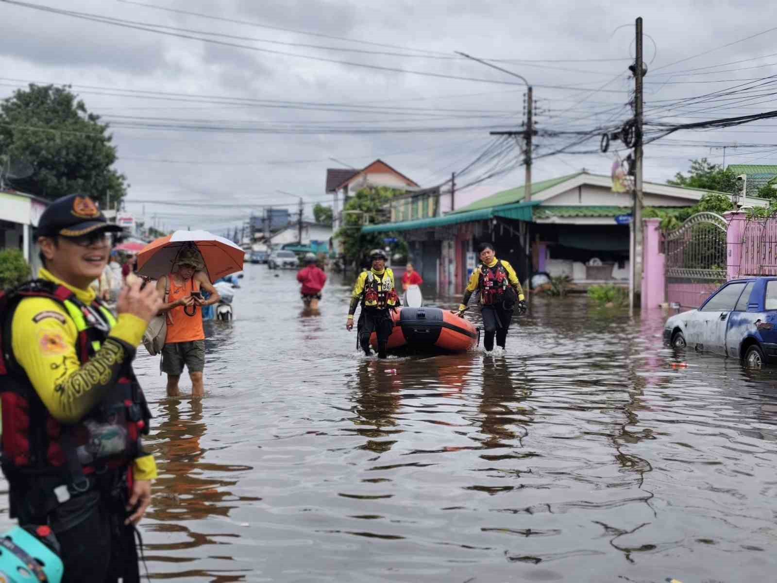 Tayland’da sel: 8 ölü