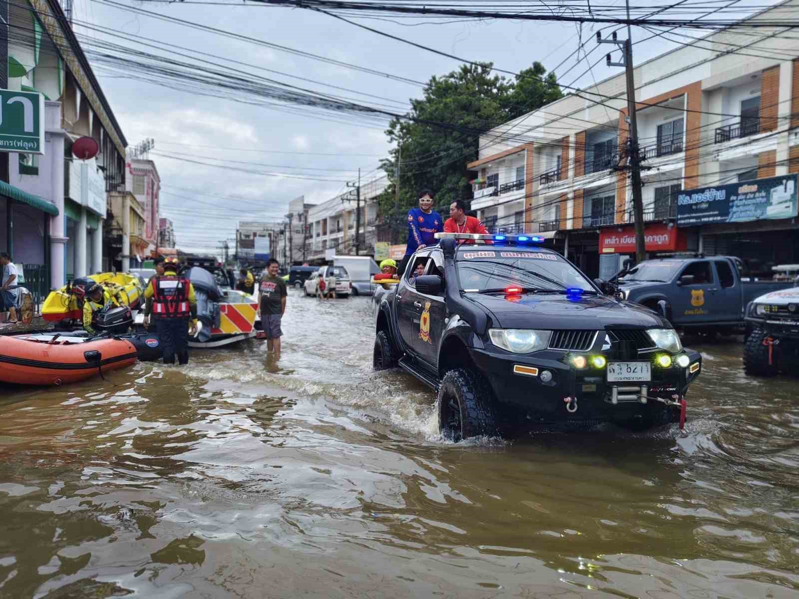 Tayland’da sel: 8 ölü