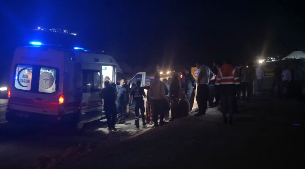 Gaziantep’te 7 kişinin hayatını kaybettiği yolda yeni kaza: 6 yaralı
