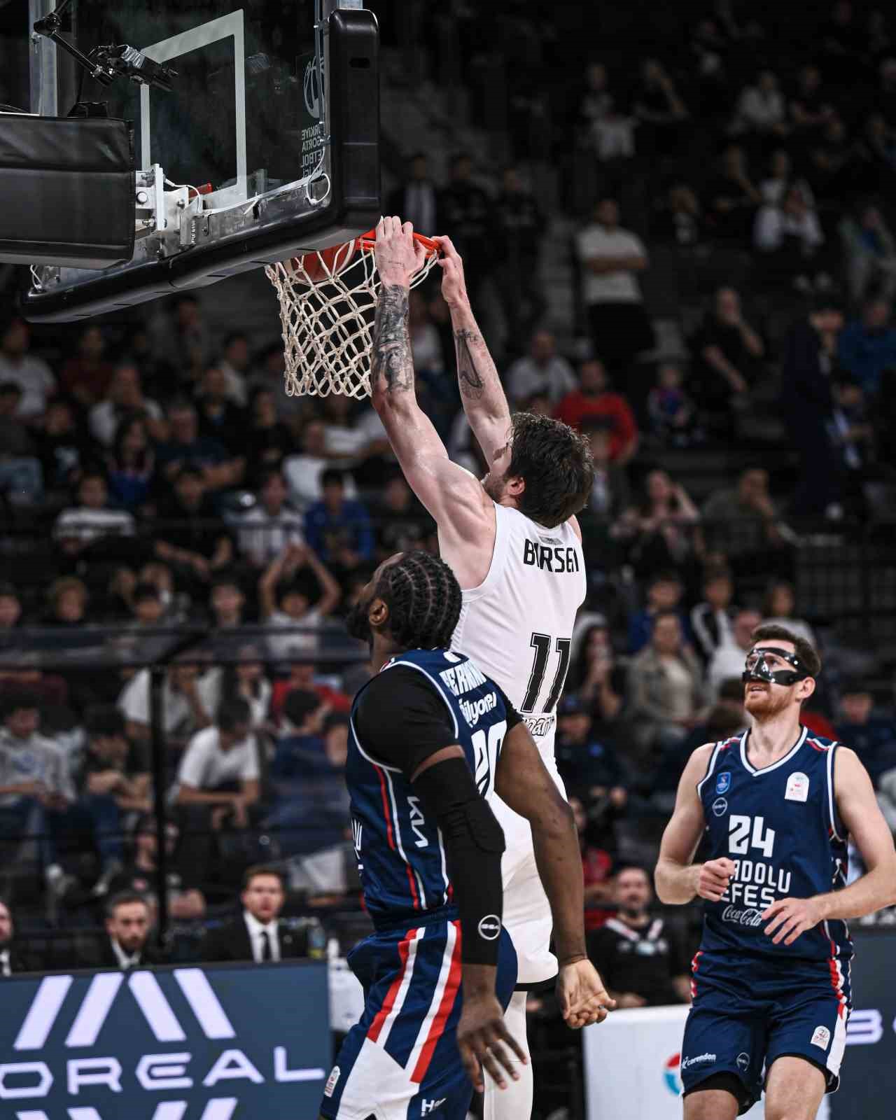 Basketbol Süper Ligi: A. Efes: 95 - Beşiktaş: 81