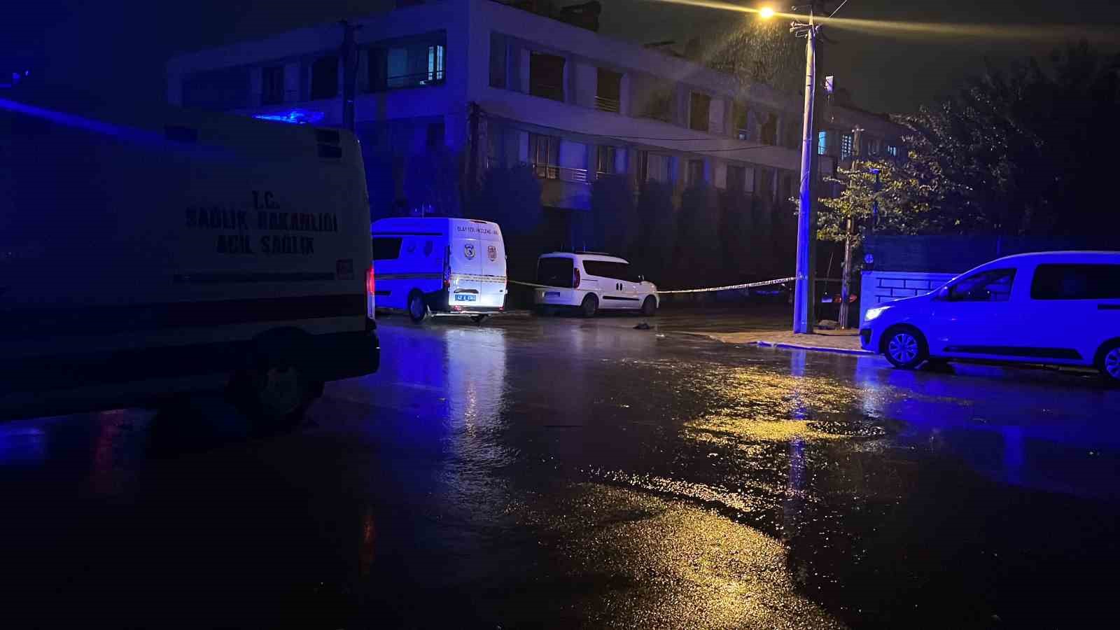 Komşular arasındaki kavga kanlı bitti: 1 çocuk yaralandı