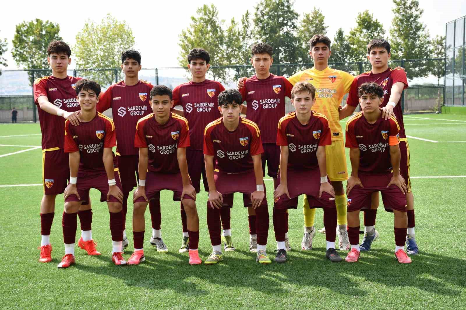 Kayserispor U15 evinde farklı kazandı