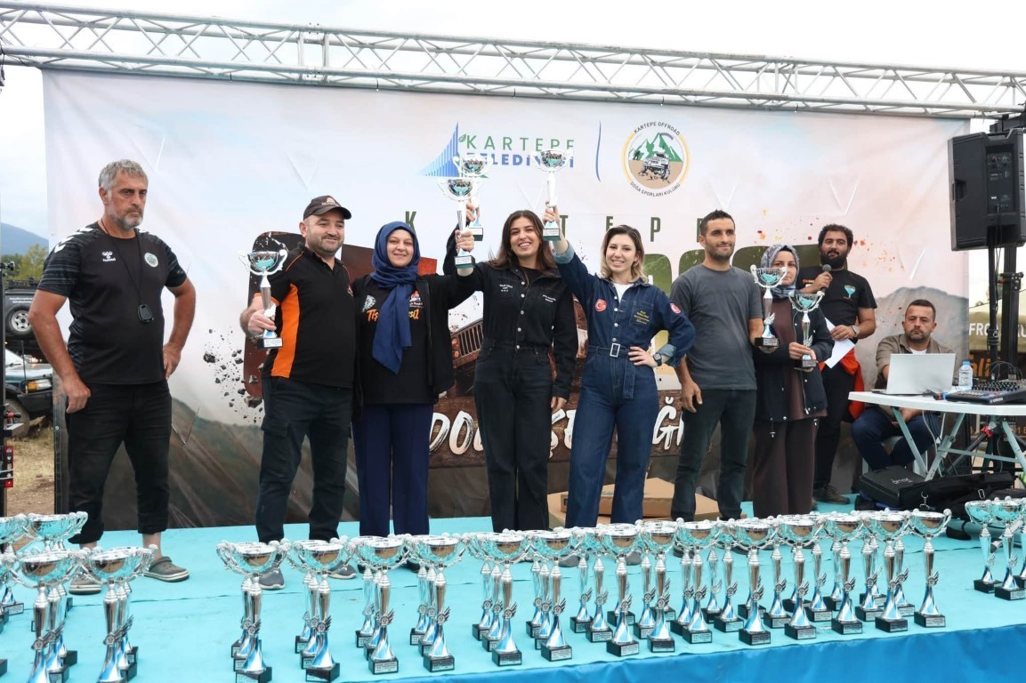 Kartepe’de off-road tutkunları sınırları zorladı